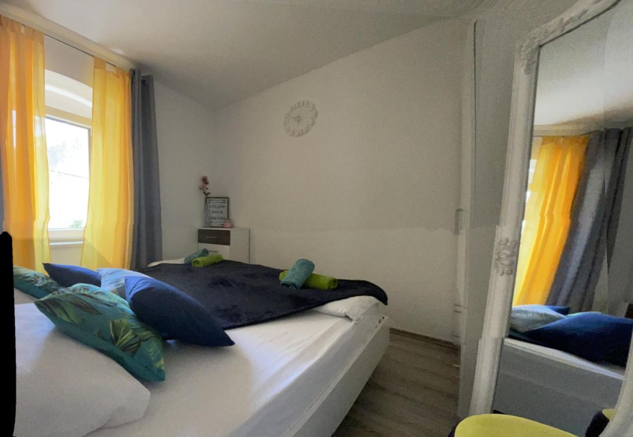 Apartment Chloe Трогир Экстерьер фото